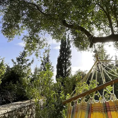 La Casa Tra Gli Alberi E Il Cottage Fiskardo Exterior foto